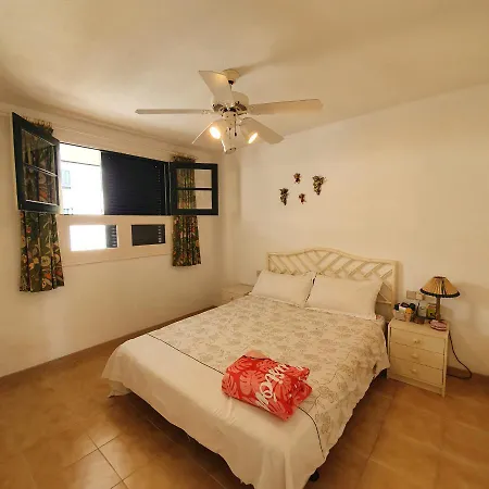 Seafront Fontana Los Cristianos 2 Bed *